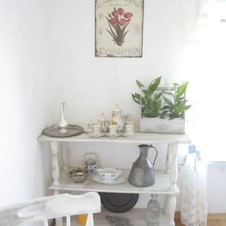 Belle House